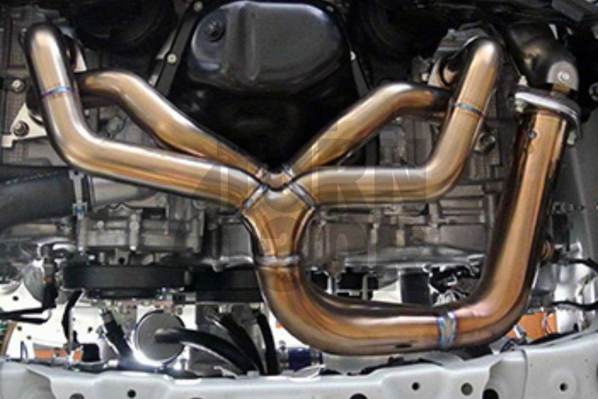 HKS Decat Exhaust Manifold Toyota GT86 - Subaru BRZ ZC6 HKS Decat Exhaust Manifold Toyota GT86 - Subaru BRZ ZC6