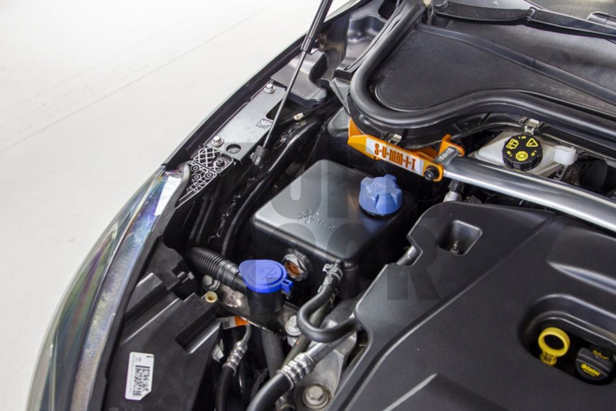 Airtec Aluminium Header Expansion Tank for Ford Focus 4 ST Airtec Aluminium Header Expansion Tank for Ford Focus 4 ST