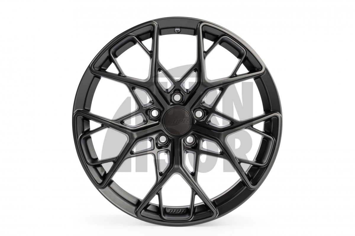 APR A01 Flow Formed Wheel Gunmetal / 20 x 9 - 5x112 ET37