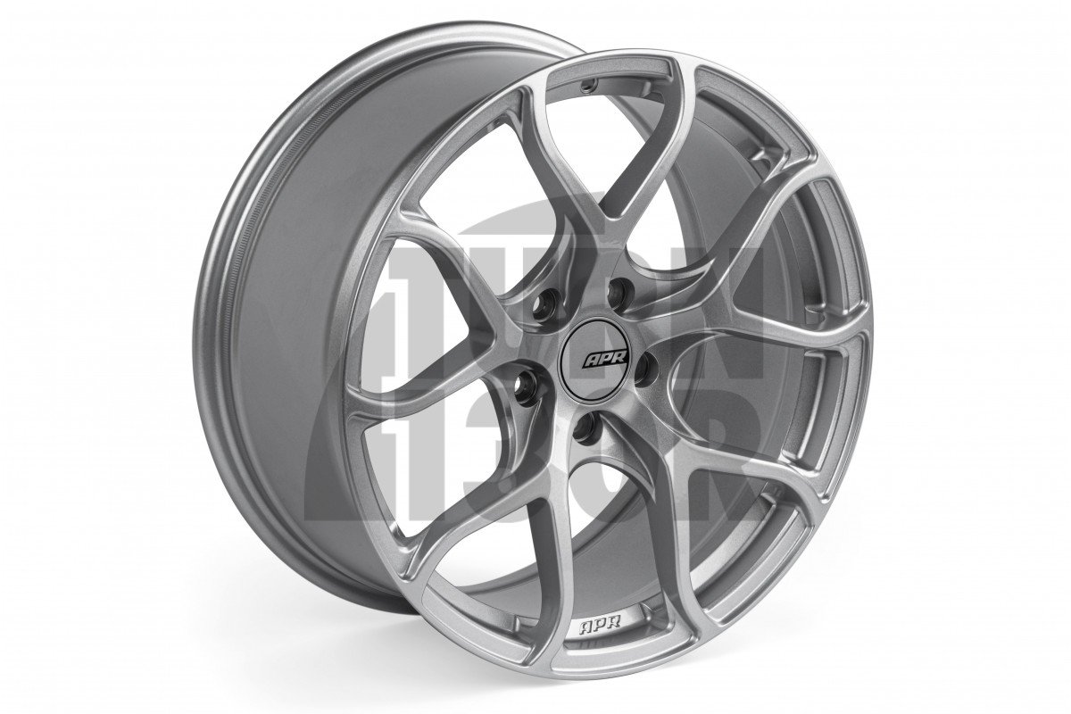 APR A01 Flow Formed Wheel Silver / 18 x 8.5 - 5x112 ET45