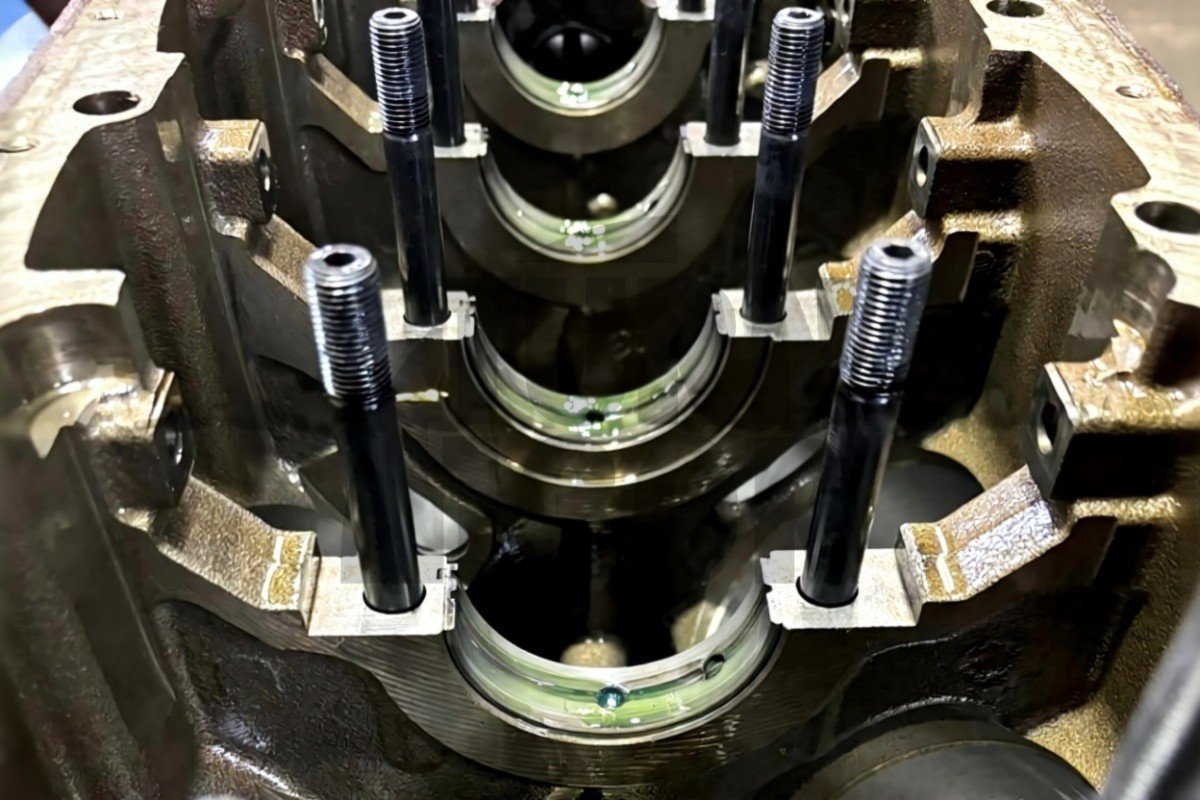 ARP Main Stud Kit for Golf 3 VR6 ARP Main Stud Kit for Golf 3 VR6