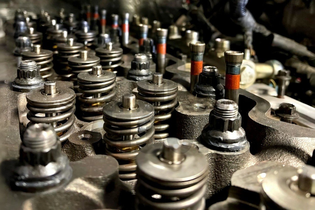 ARP Head Stud Kit for Ford Focus 3 RS - Mustang 2.3 Ecoboost ARP Head Stud Kit for Ford Focus 3 RS - Mustang 2.3 Ecoboost