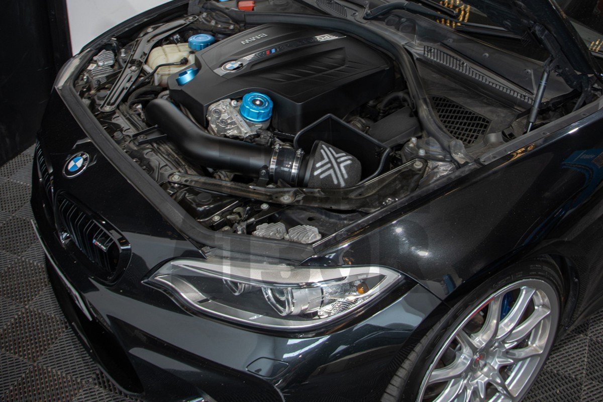 Pipercross Intake for BMW M2 F87 - 135 - 235 F2x and 335 - 435i F3x N55 Pipercross Intake for BMW M2 F87 - 135 - 235 F2x and 335 - 435i F3x N55