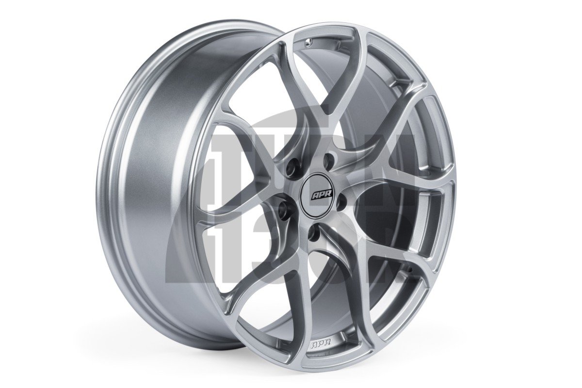 A01 Flow Formed Wheel 19 x 8.5 ET45 Gunmetal, Black or Silver APR