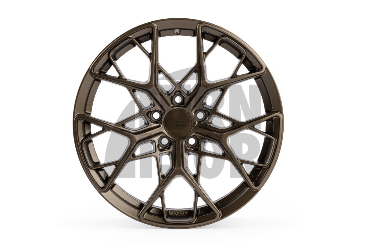 A02 Flow Formed Wheel 19 x 8.5 ET45 Gunmetal, Bronze, Black or Silver APR