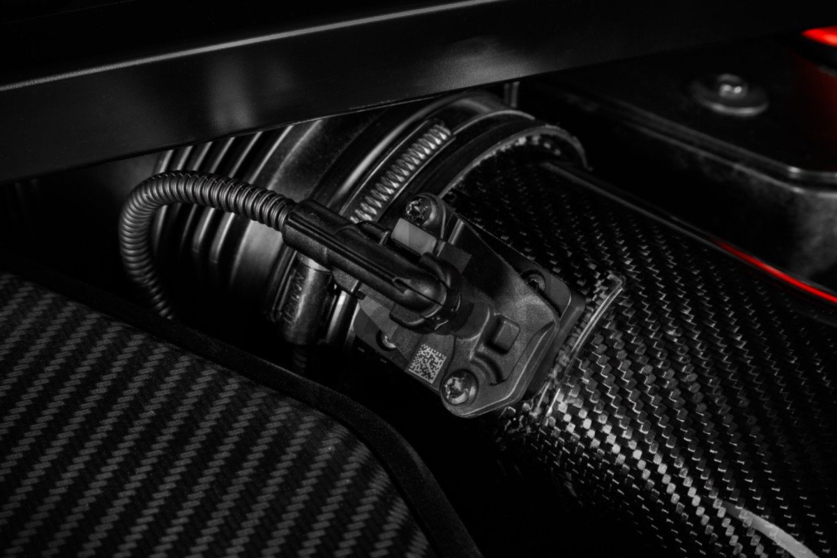 Eventuri Carbon Fiber Intake System for BMW 135i / 235i F40