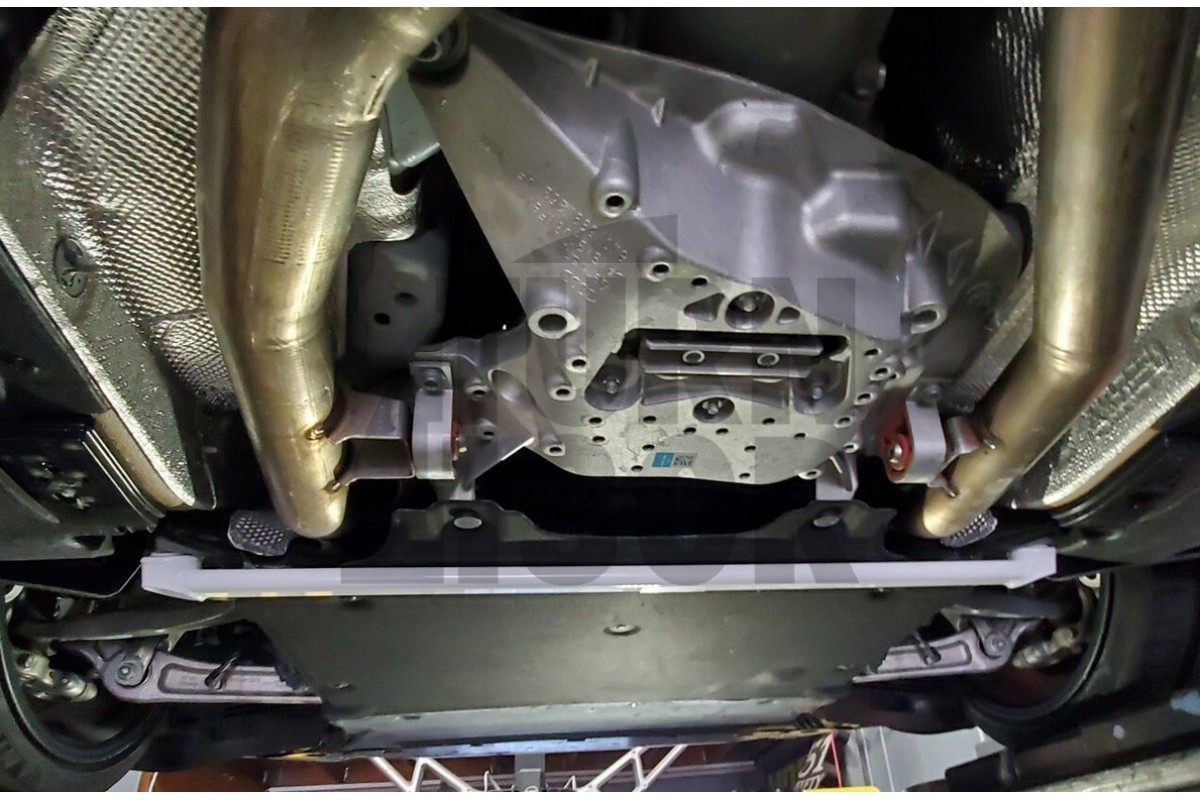 Ultra Racing Front Lower Bar Audi A4 B9 / S4 B9