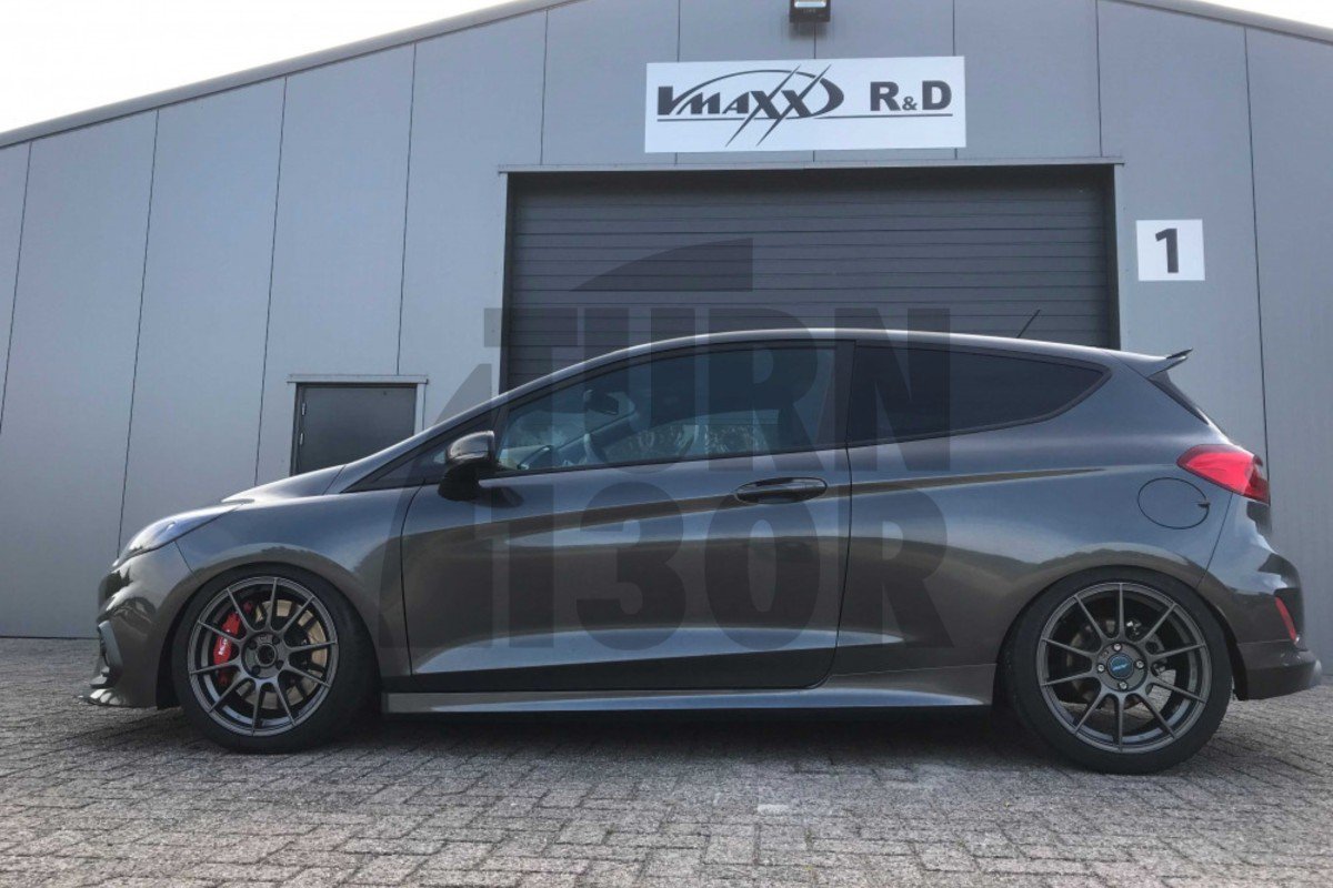 V-maxx X-Street Coilover Kit Ford Fiesta ST MK8
