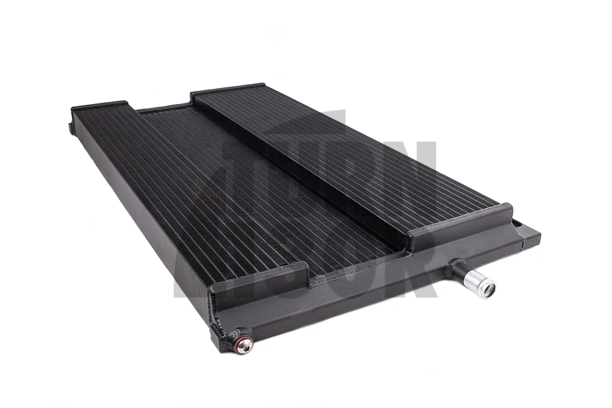 Forge Motorsport Centre chargecooler Radiator Mercedes A45 AMG W176