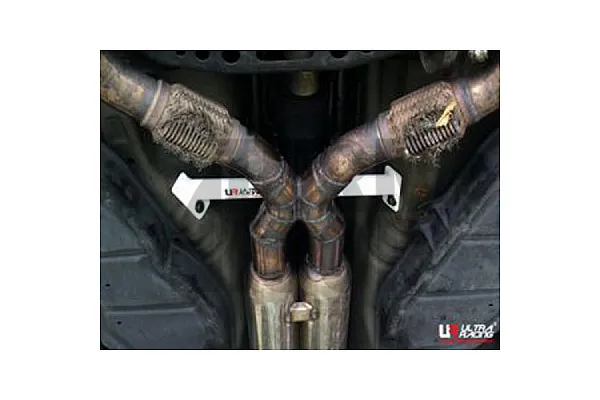 Ultra Racing Mid Lower Bar Nissan 350Z 