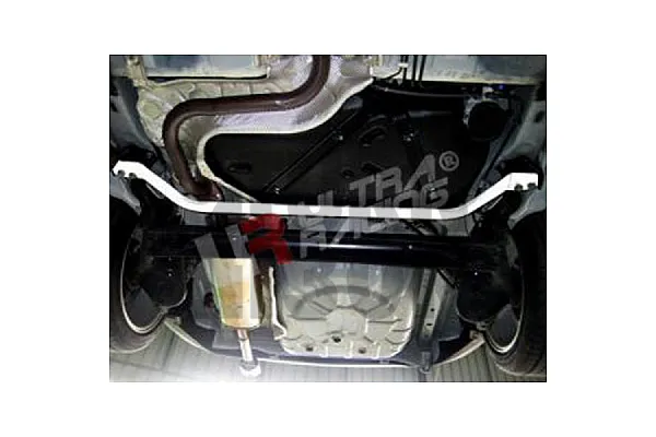 Ultra Racing Rear Lower Bar Ford Fiesta ST Mk7 