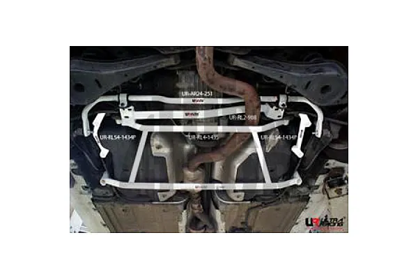Ultra Racing Rear Lower Bar Golf 5 R32 / Golf 6 R / S3 8P / TT 8J 