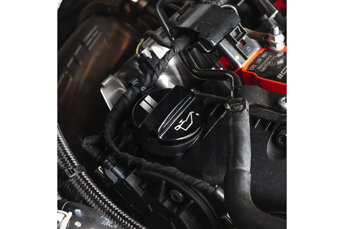  Auminium Oil Cap Golf 7 / S3 8V / RS3 8V / TT 8S 2.0 TFSI EA888.3 / 2.5 TFSI Evo CTS Turbo