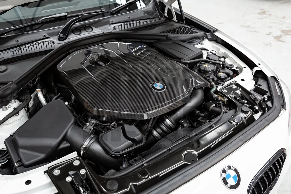 Eventuri Carbon Fiber Engine Cover for BMW 140i / 240i / 340i / 440i B58