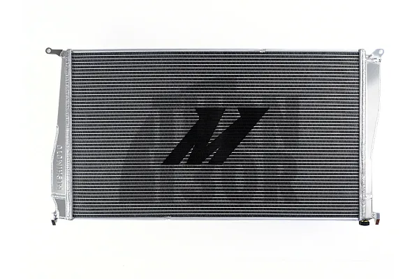 Mishimoto Aluminium Radiator BMW 135i E82 / 335i E9x manual