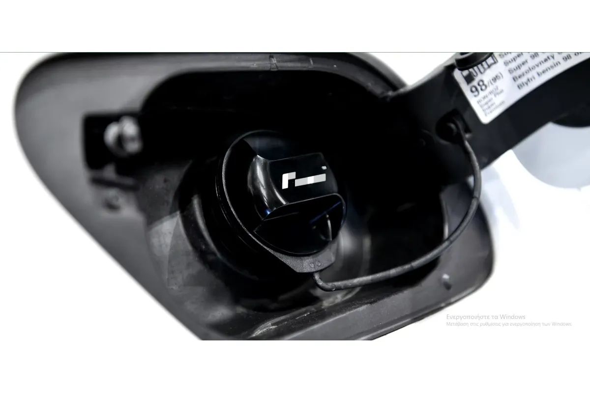 Aluminium Fuel Cap for Golf 7 GTI / R , Golf 8 GTI / R , Polo AW GTI , Octavia 5E Racingline