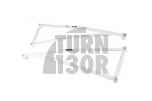 Ultra Racing   6 Points Rear Lower Member Braces Golf 4 GTI / Leon 1M