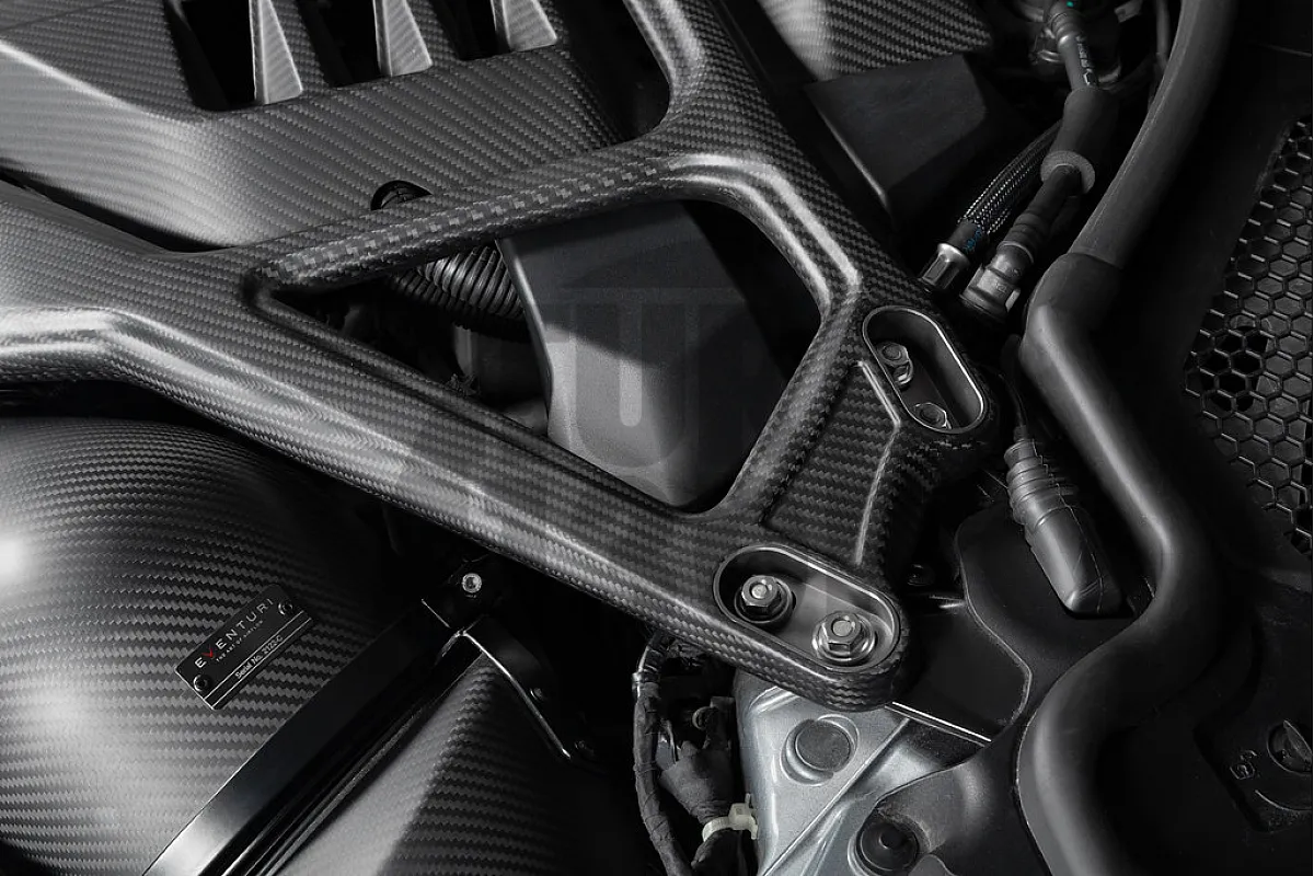 Eventuri Carbon Fiber Front Upper Strut Brace for BMW  M2 G78 - M3 G80 - M4 G8x 