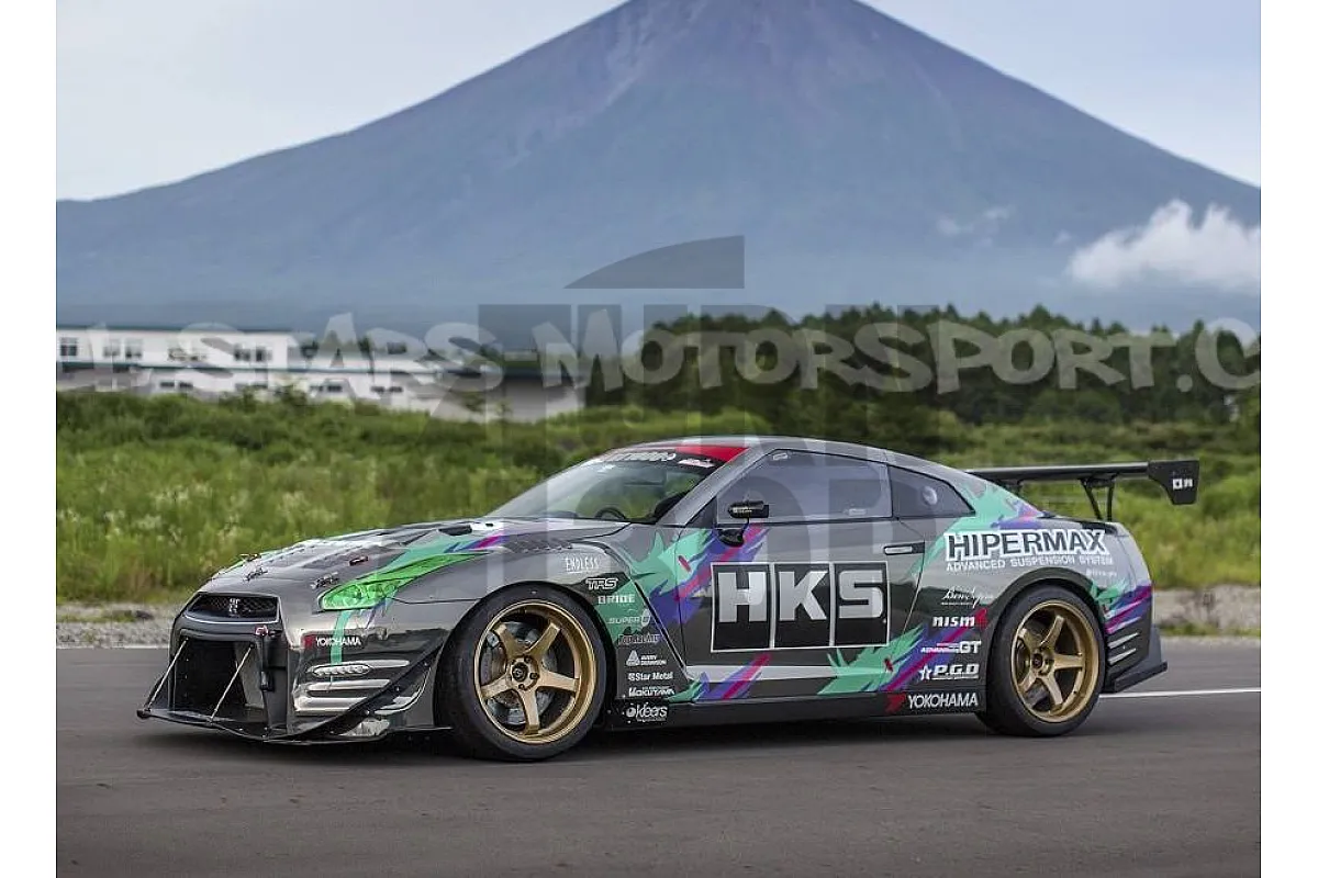 HKS Hipermax R Coilovers for Nissan R35 GTR 