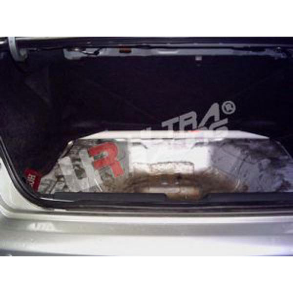 Ultra Racing Rear Upper Strut Brace Honda Civic Type R EP3 