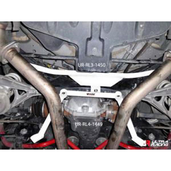 Ultra Racing 4 Points Rear Lower Brace Nissan 370Z 
