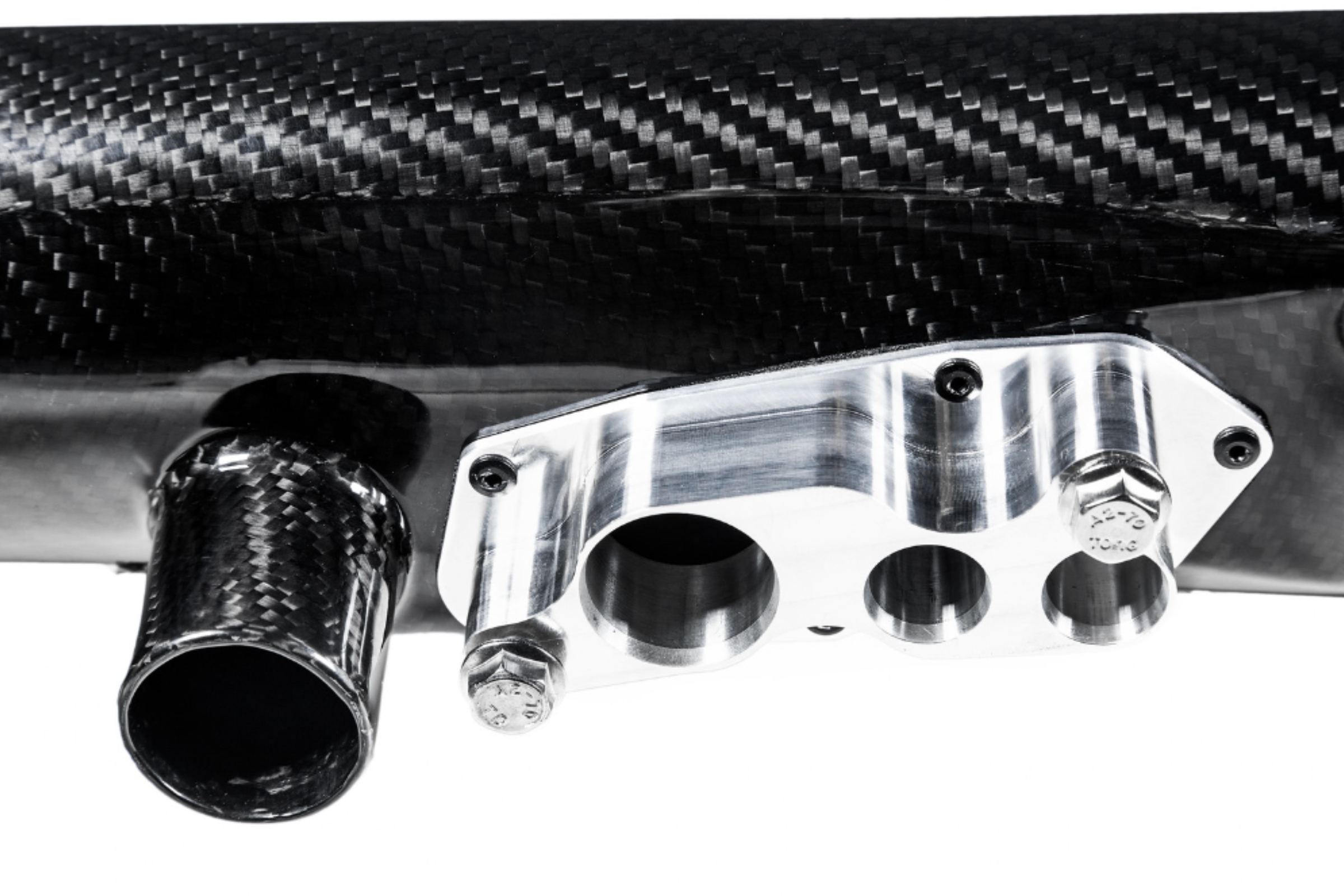 Eventuri Carbon Fiber Turbo Inlet Tube for Mercedes Benz A35 AMG W177