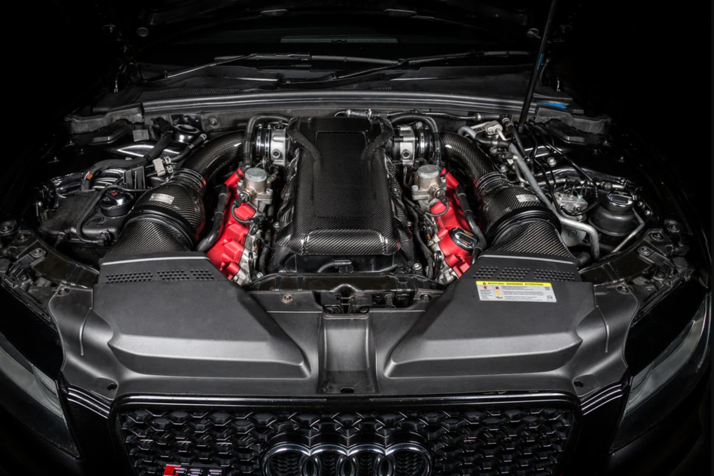 Eventuri Carbon Fiber Engine Cover for Audi RS4 / RS5 B8